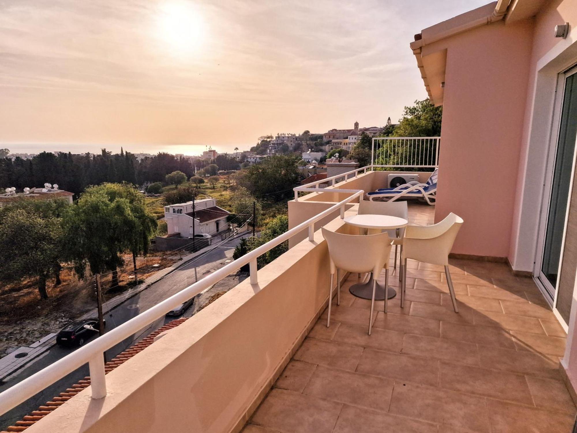 Paphos Central Penthouse Extérieur photo